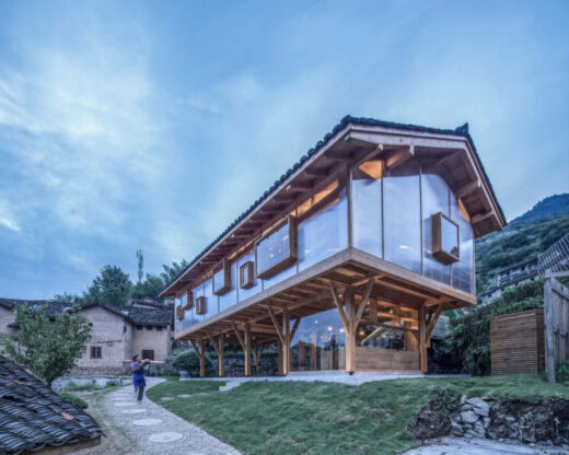 Mountain-House-in-Mist-Book-Villa-2